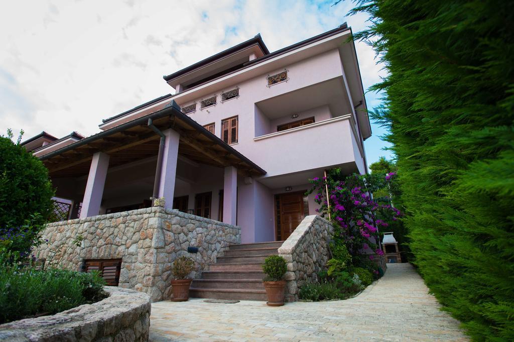 Villa Amalija Sukošan Værelse billede
